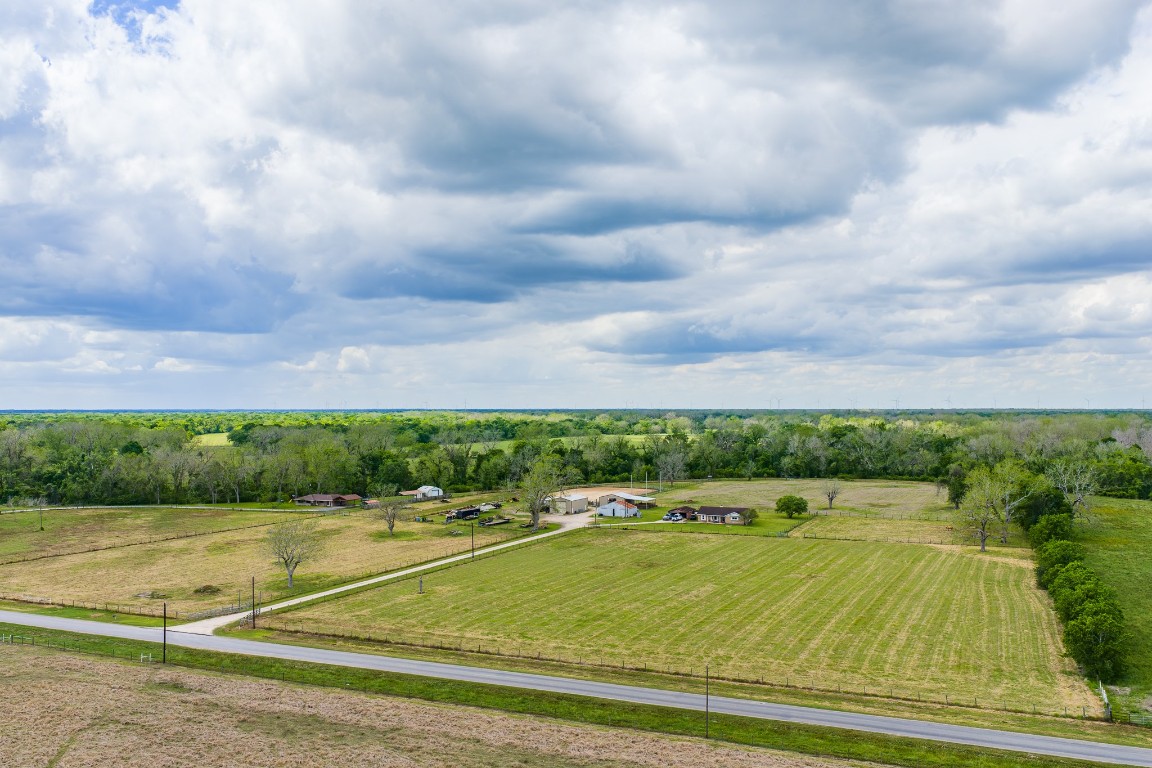 8283 Ashwood Road Van Vleck, TX 77482 - Photo 3 of 17