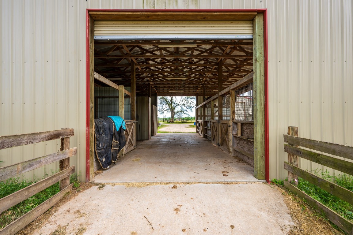 8283 Ashwood Road Van Vleck, TX 77482 - Photo 8 of 17