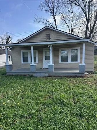 $1,695 | 615 Cassville Road Southeast, Cartersville, GA 30120