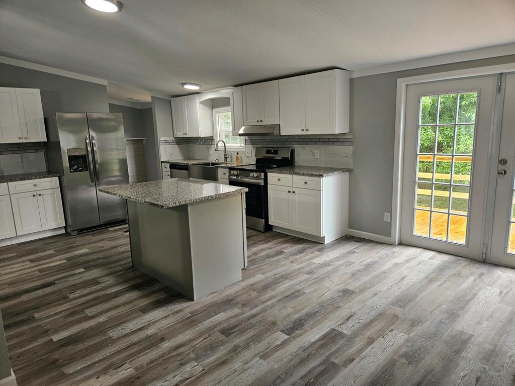 2894 Barker Road Ray City, GA 31645 - Photo 5 of 23 Gallery Image 5