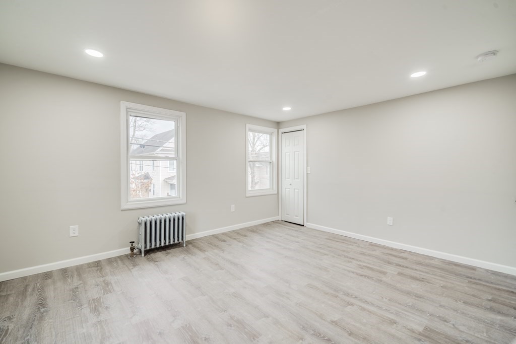 30 Farnsworth Street Springfield, MA 01107 - Photo 18 of 42 Gallery Image 18