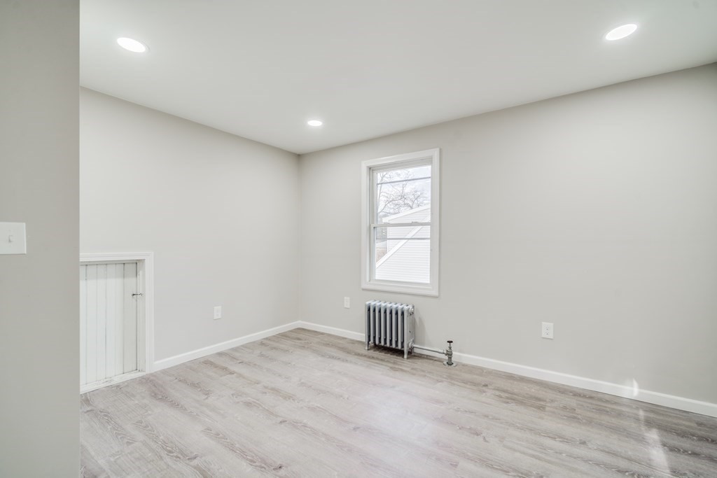 30 Farnsworth Street Springfield, MA 01107 - Photo 19 of 42 Gallery Image 19