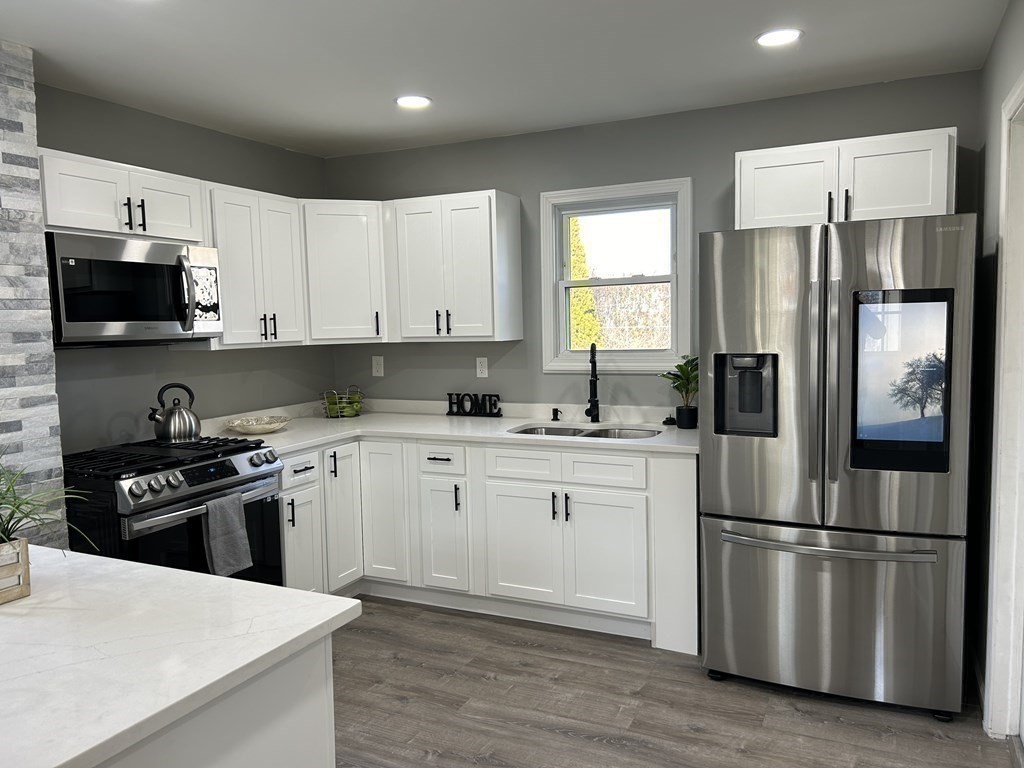 30 Farnsworth Street Springfield, MA 01107 - Photo 36 of 42 Gallery Image 36