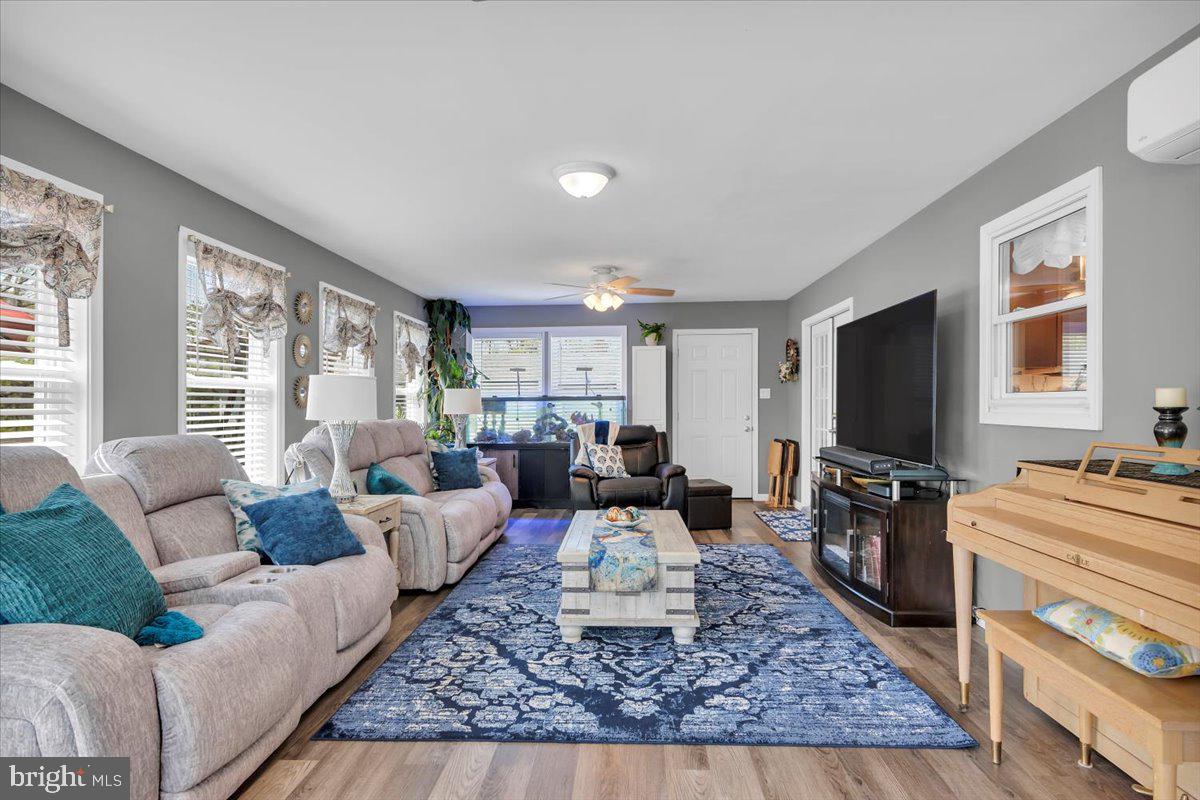 841 Boundary Road Woodbury, NJ 08096 - Photo 11 of 28 Gallery Image 11
