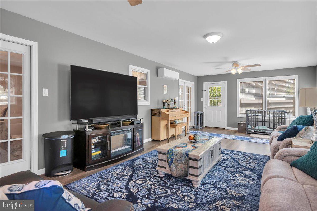 841 Boundary Road Woodbury, NJ 08096 - Photo 12 of 28 Gallery Image 12