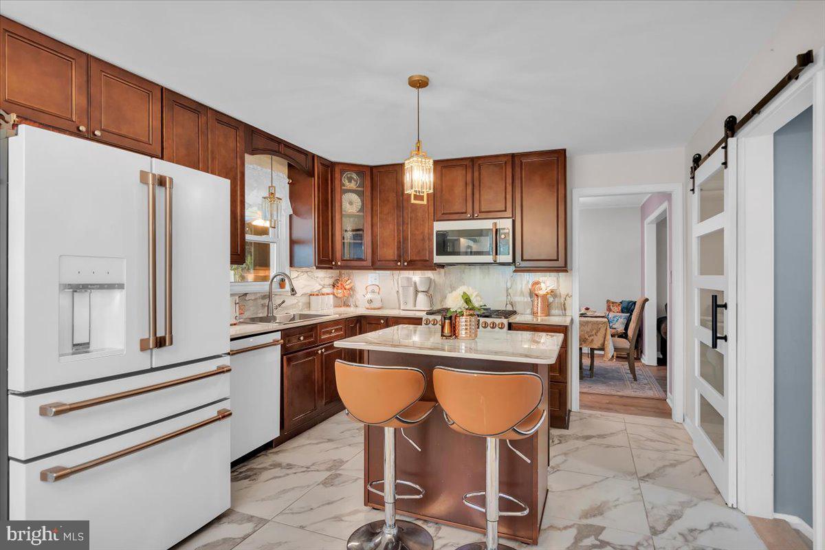 841 Boundary Road Woodbury, NJ 08096 - Photo 7 of 28 Gallery Image 7
