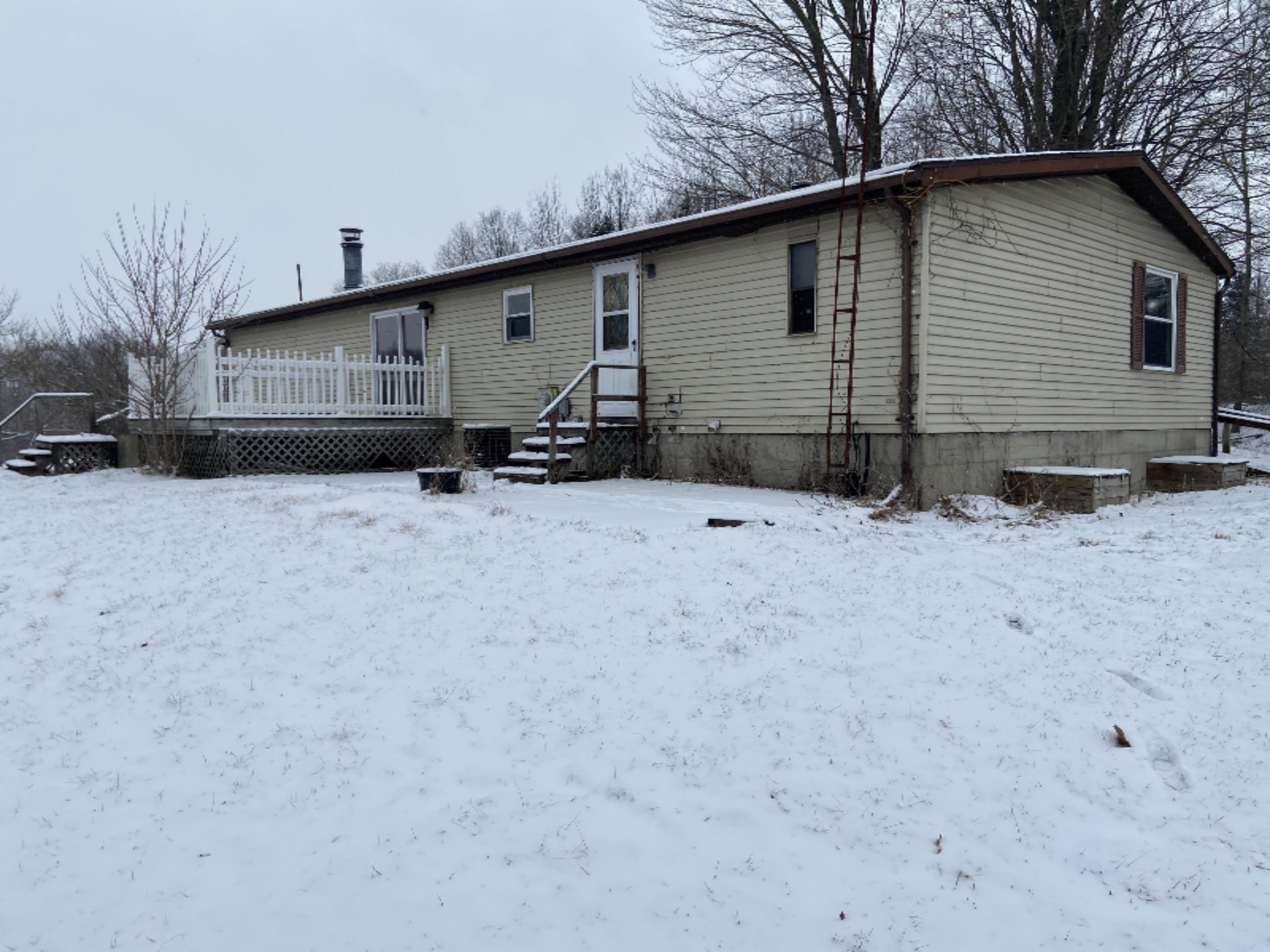6658 Westlake Road Bellevue, MI 49021 - Photo 23 of 25 IMG_0237