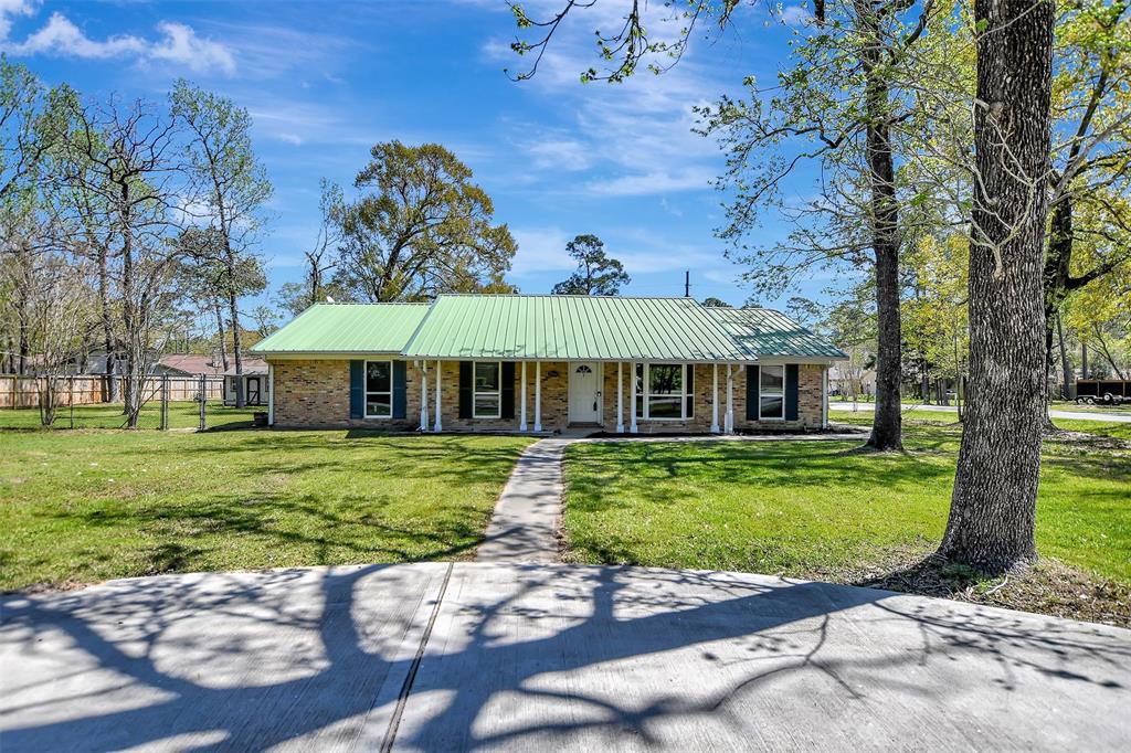 25802 Maplewood Drive Spring, TX 77386 - Photo 1 of 50