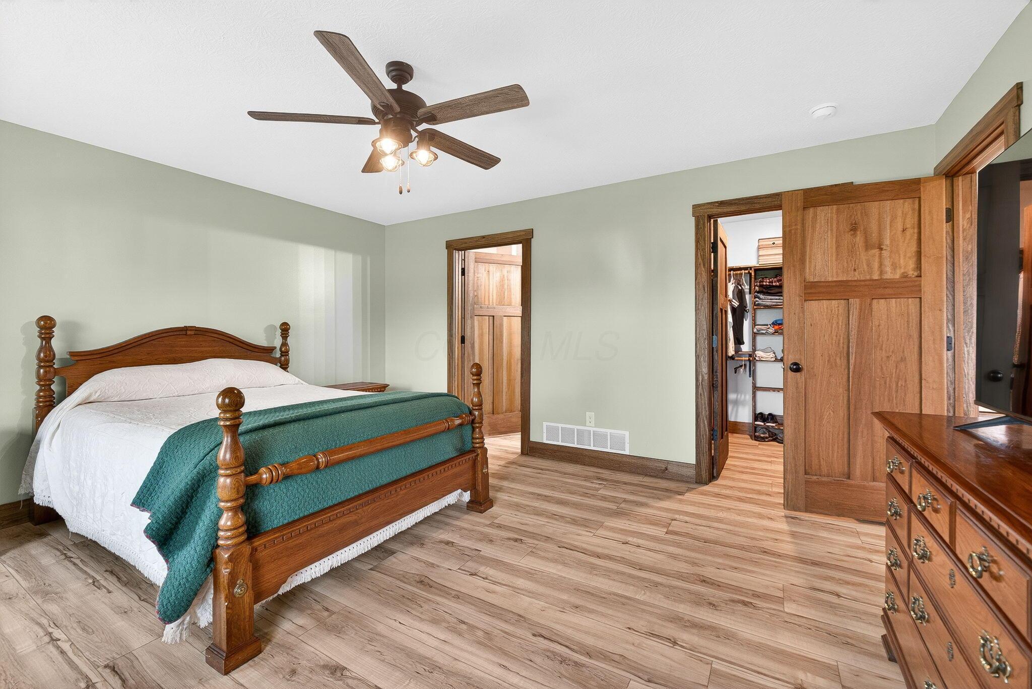 25461 Shoemaker Road Circleville, OH 43113 - Photo 45 of 61 25461 Shoemaker (Interior)-32