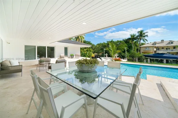 $40,000 | 7155 Los Pinos Boulevard, Coral Gables, FL 33143