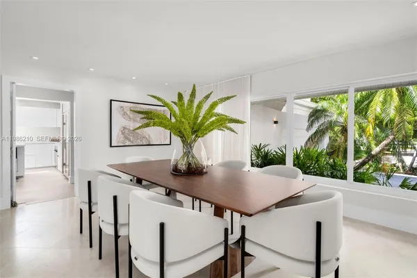 $40,000 | 7155 Los Pinos Boulevard, Coral Gables, FL 33143