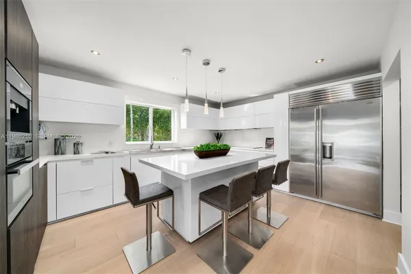 $40,000 | 7155 Los Pinos Boulevard, Coral Gables, FL 33143