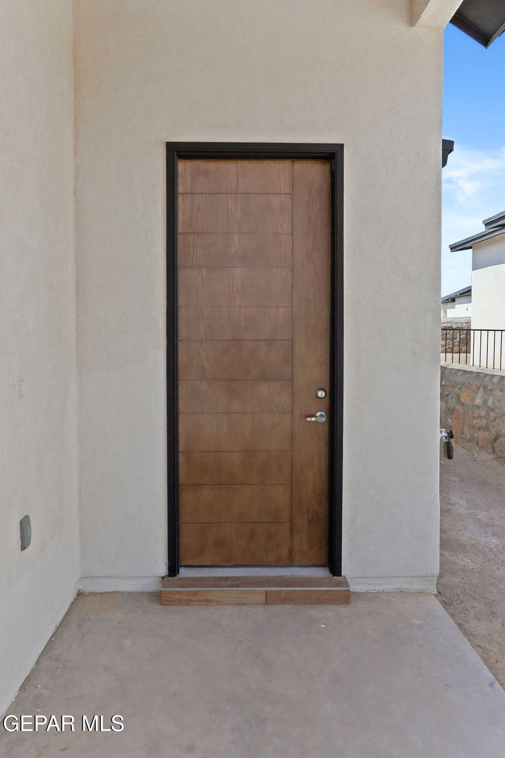 601 Espa Court Vinton, TX 79821 - Photo 2 of 25 28-web-or-mls-IMG_9964