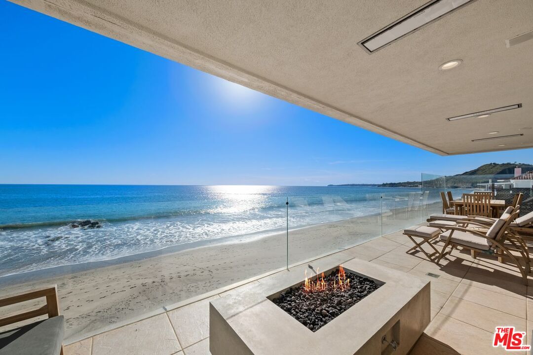 25302 Malibu Road Malibu, CA 90265 - Photo 2 of 36