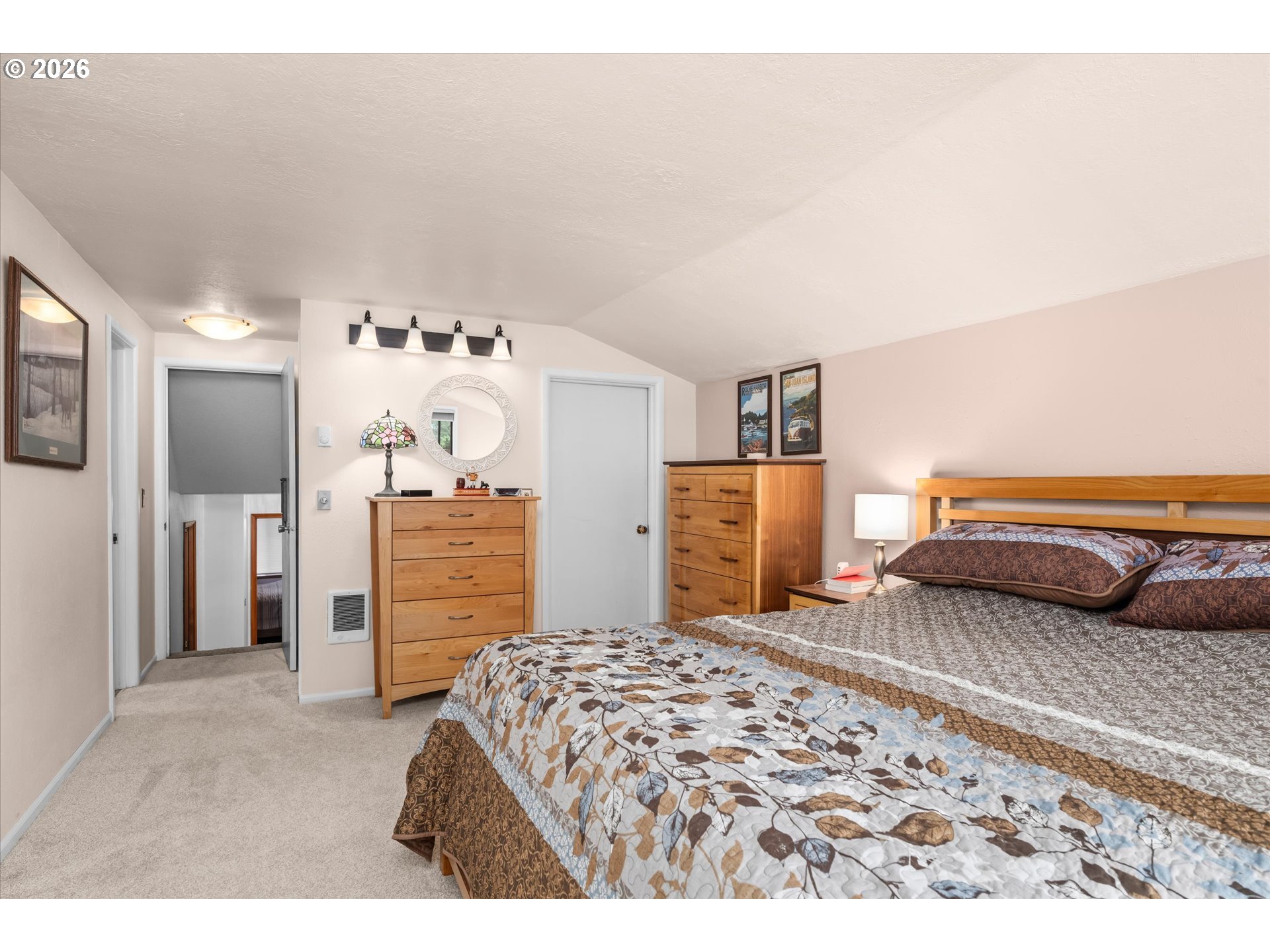 27828 Gibralter Loop Eugene, OR 97405 - Photo 20 of 48 Bedroom, Primary