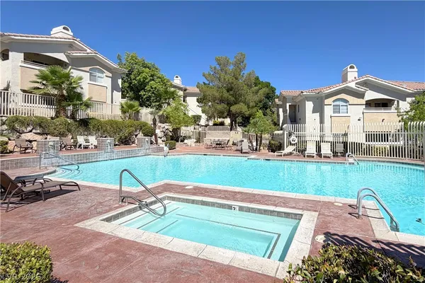 $1,550 | 1310 Red Gable Lane, Unit 203, Las Vegas, NV 89144