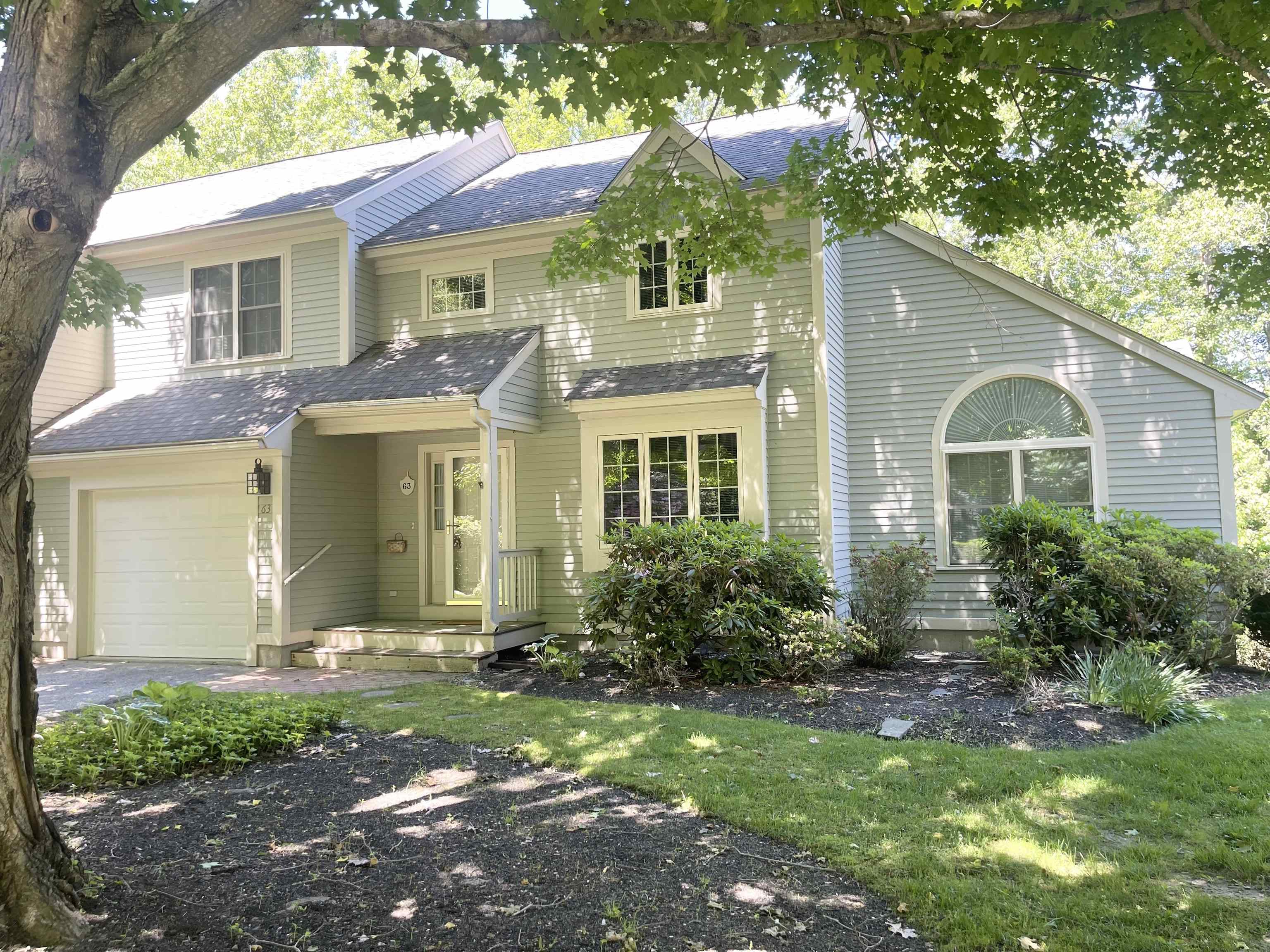 63 Peninsula Drive Stratham, NH 03885 - Photo 1 of 51