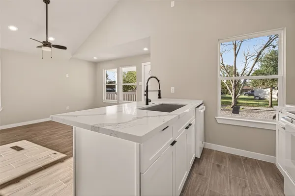 $1,700 | 8902 A Alejo Drive, Houston, TX 77088