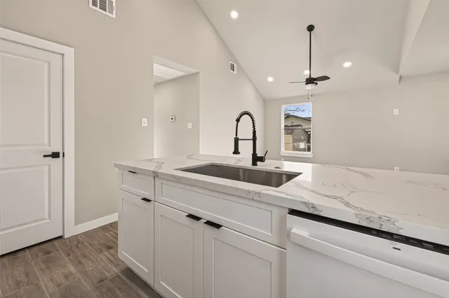 $1,960 | 8902 Alejo Drive, Unit A, Houston, TX 77088