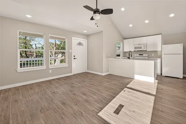 $1,700 | 8902 A Alejo Drive, Houston, TX 77088