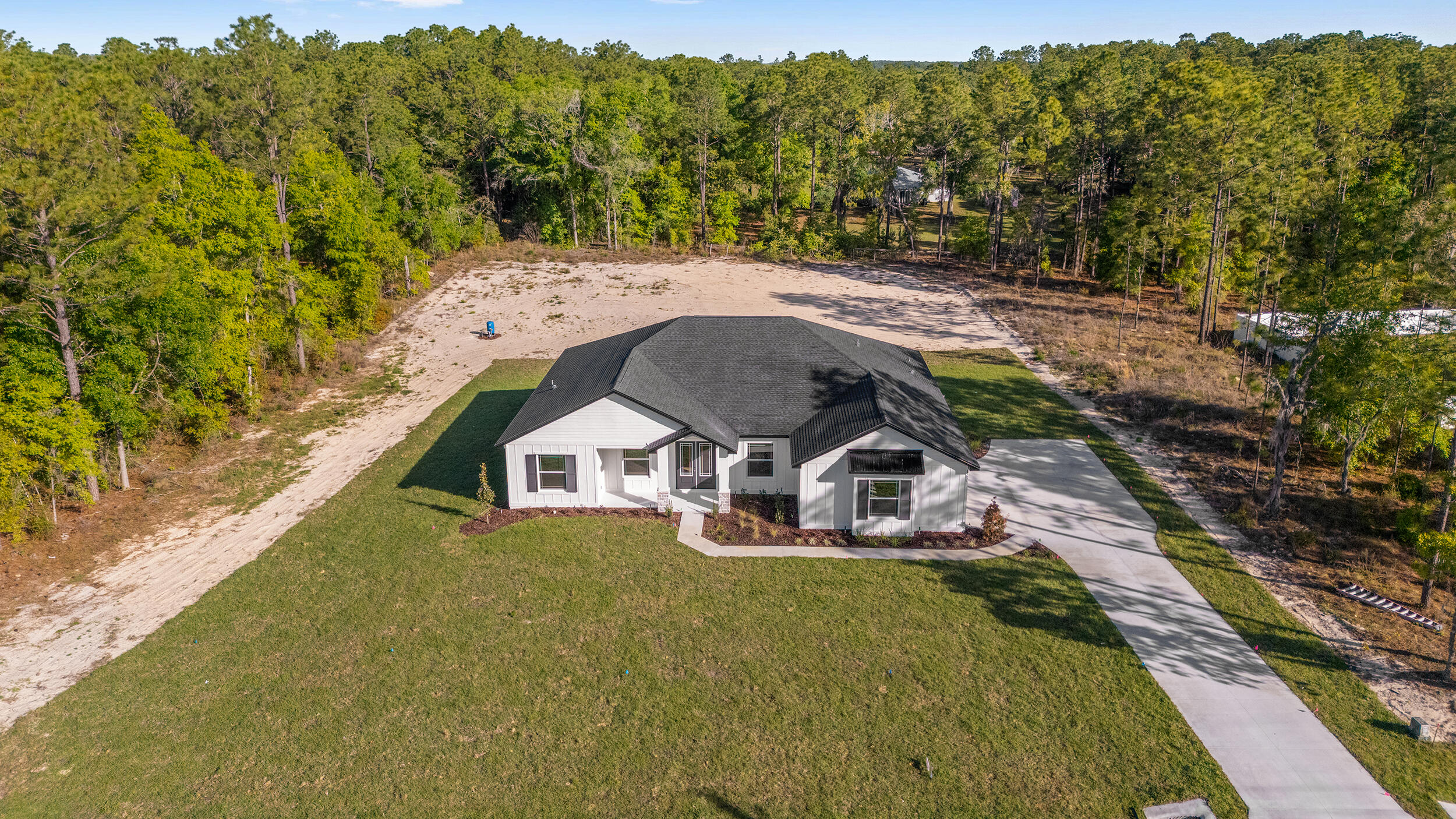 11651 Southwest 43rd Street Road Ocala, FL 34474 - Photo 5 of 66 DJI_20231128091822_0004_D