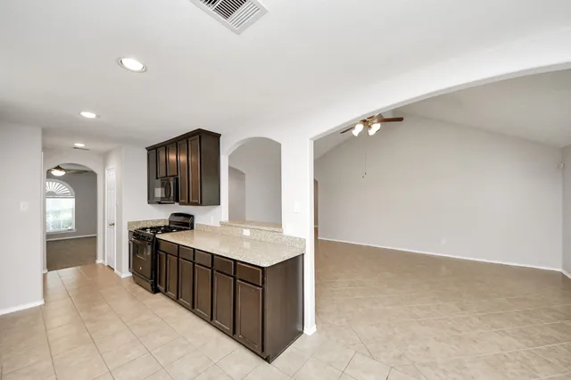 $2,000 | 21823 Wildcroft Drive, Katy, TX 77449