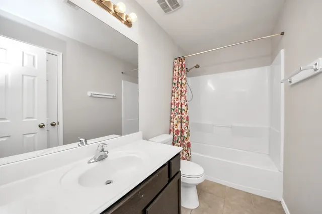 $2,000 | 21823 Wildcroft Drive, Katy, TX 77449