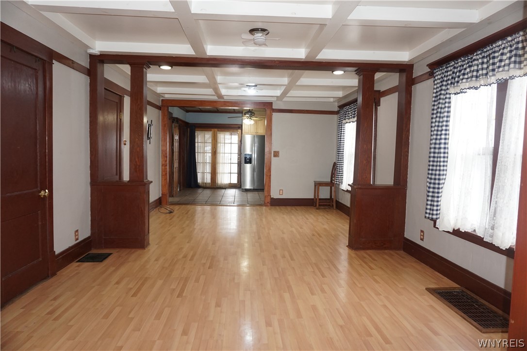 4835 Harlem Road Amherst, NY 14226 - Photo 8 of 31