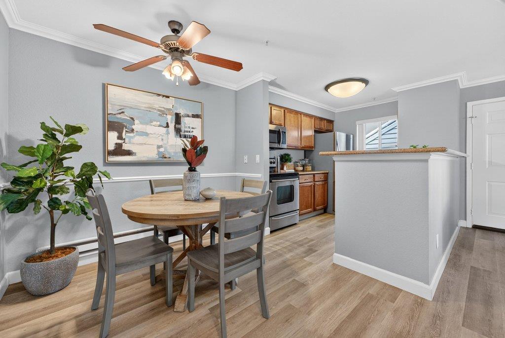 41 Grandview Street, Unit 1101 Santa Cruz, CA 95060 - Photo 4 of 38