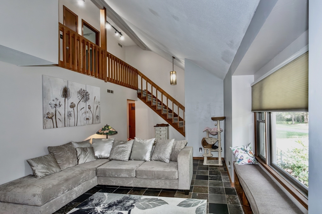 419 Southwick Road, Unit B7 Westfield, MA 01085 - Photo 5 of 38 Gallery Image 5