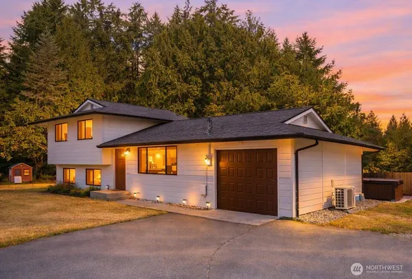 $599,850 | 7707 35th Street Northwest, Gig Harbor, WA 98335