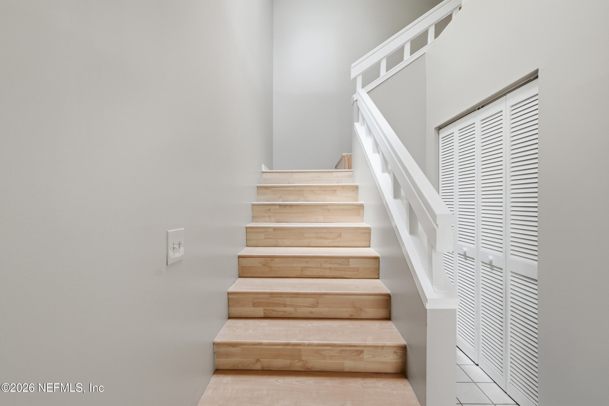 504 Tournament Road Ponte Vedra Beach, FL 32082 - Photo 5 of 52 1st floor entry