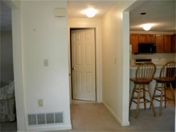 4 Deer Path, Unit 7 Maynard, MA 01754 - Photo 2 of 30 Gallery Image 2