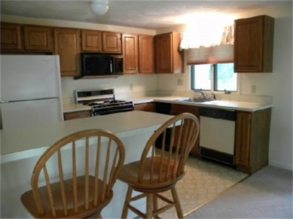 4 Deer Path, Unit 7 Maynard, MA 01754 - Photo 3 of 30 Gallery Image 3