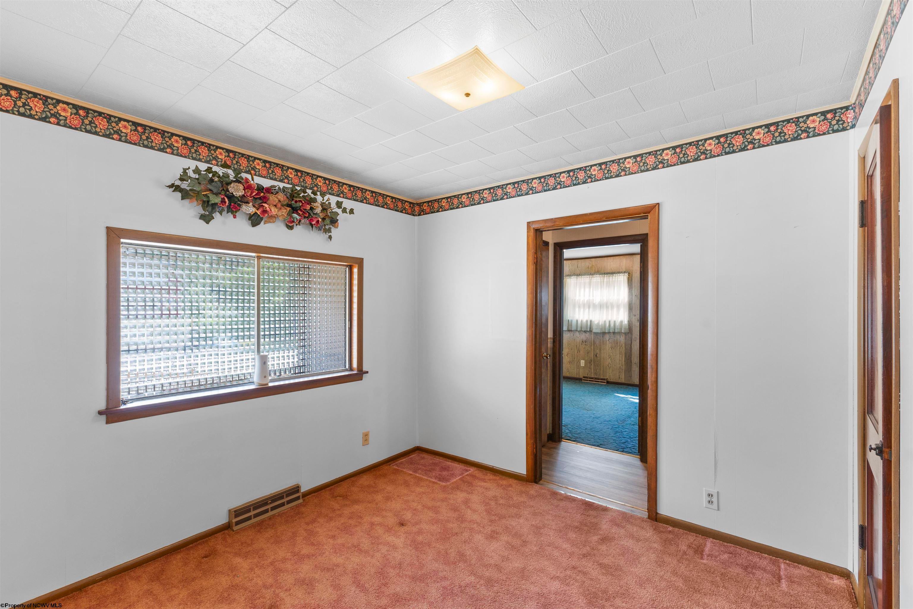 467 Paw Paw Creek Road Fairview, WV 26570 - Photo 12 of 24 Gallery Image 12