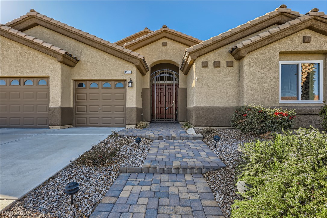 1587 Cattle Ranch Place Henderson, NV 89002 - Photo 2 of 53 Gallery Image 2