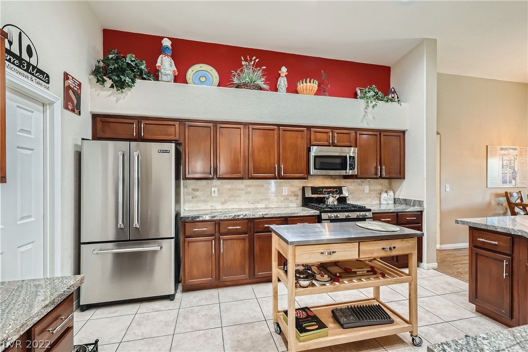 1587 Cattle Ranch Place Henderson, NV 89002 - Photo 23 of 53 Gallery Image 23