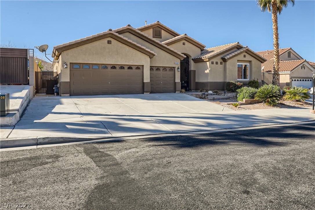 1587 Cattle Ranch Place Henderson, NV 89002 - Photo 3 of 53 Gallery Image 3