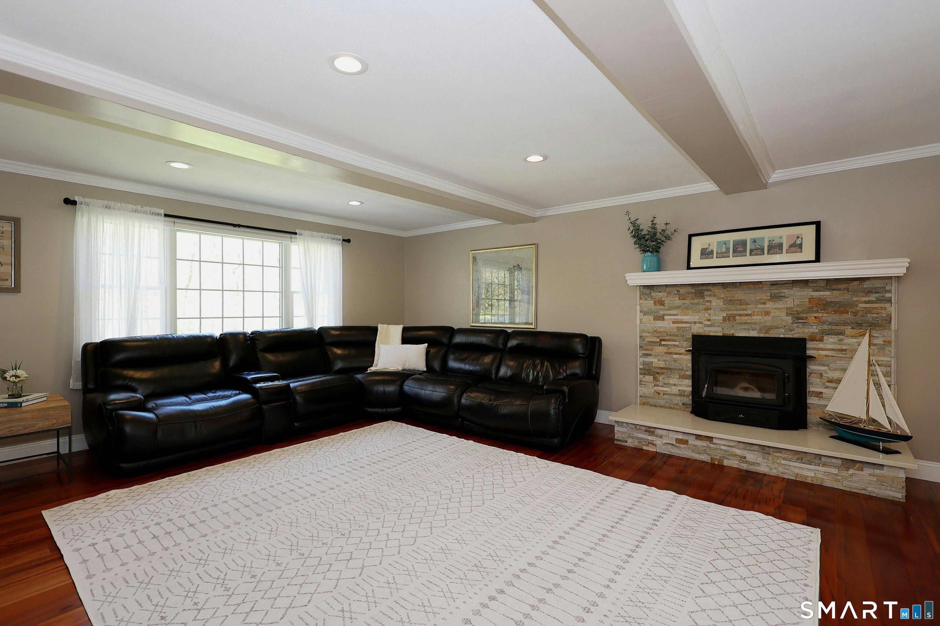 12 Holmes Road Ridgefield, CT 06877 - Photo 11 of 40