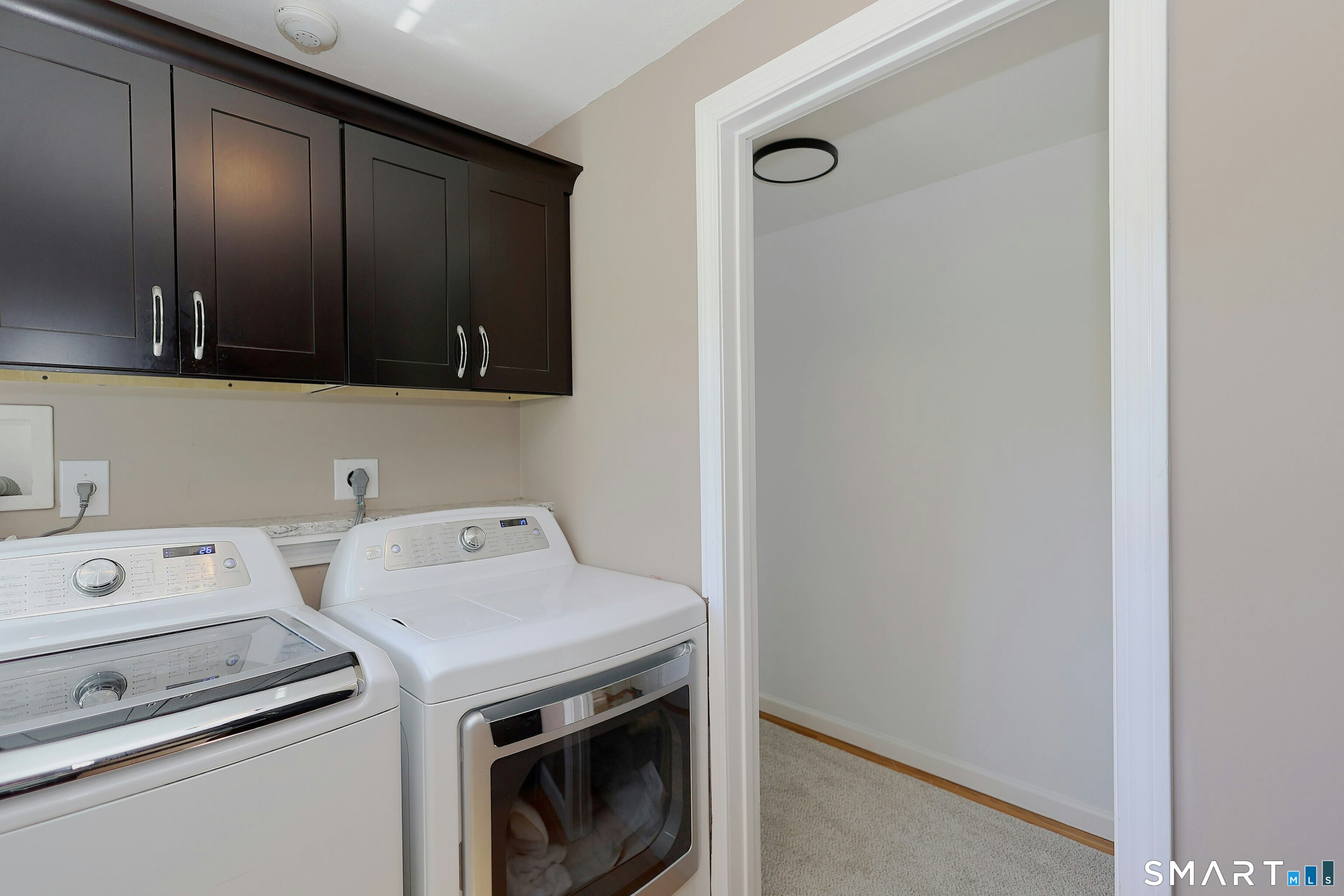 12 Holmes Road Ridgefield, CT 06877 - Photo 26 of 40