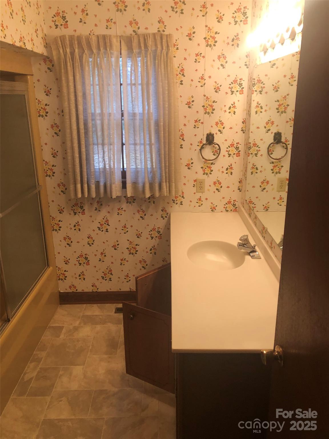 1575 Highway 220 Biscoe, NC 27209 - Photo 9 of 17