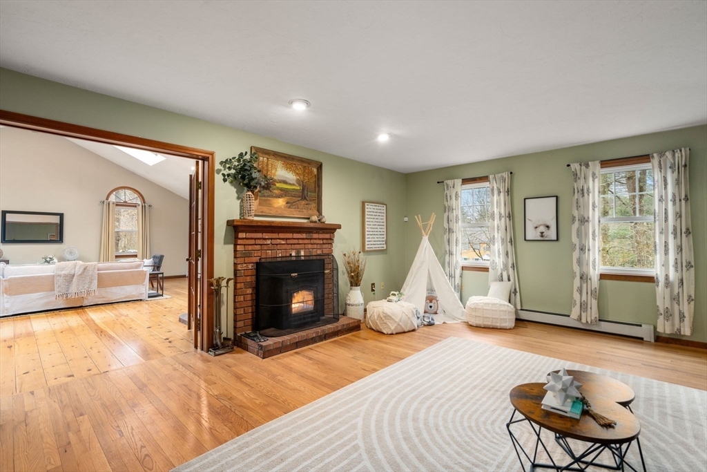 5 Woodside Circle Sturbridge, MA 01566 - Photo 17 of 39