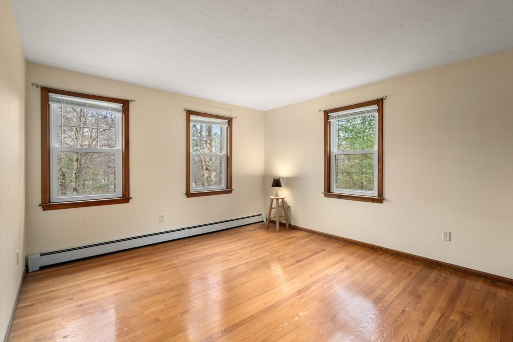 5 Woodside Circle Sturbridge, MA 01566 - Photo 30 of 39