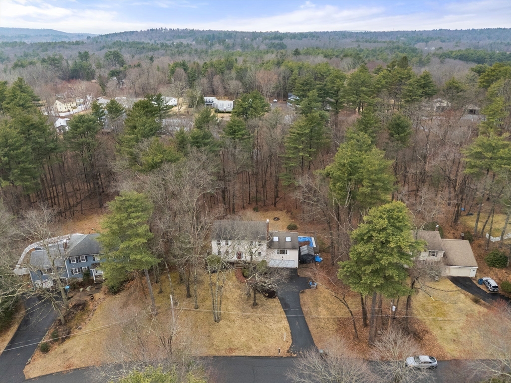 5 Woodside Circle Sturbridge, MA 01566 - Photo 3 of 39