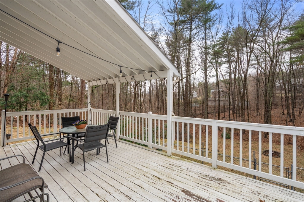 5 Woodside Circle Sturbridge, MA 01566 - Photo 34 of 39