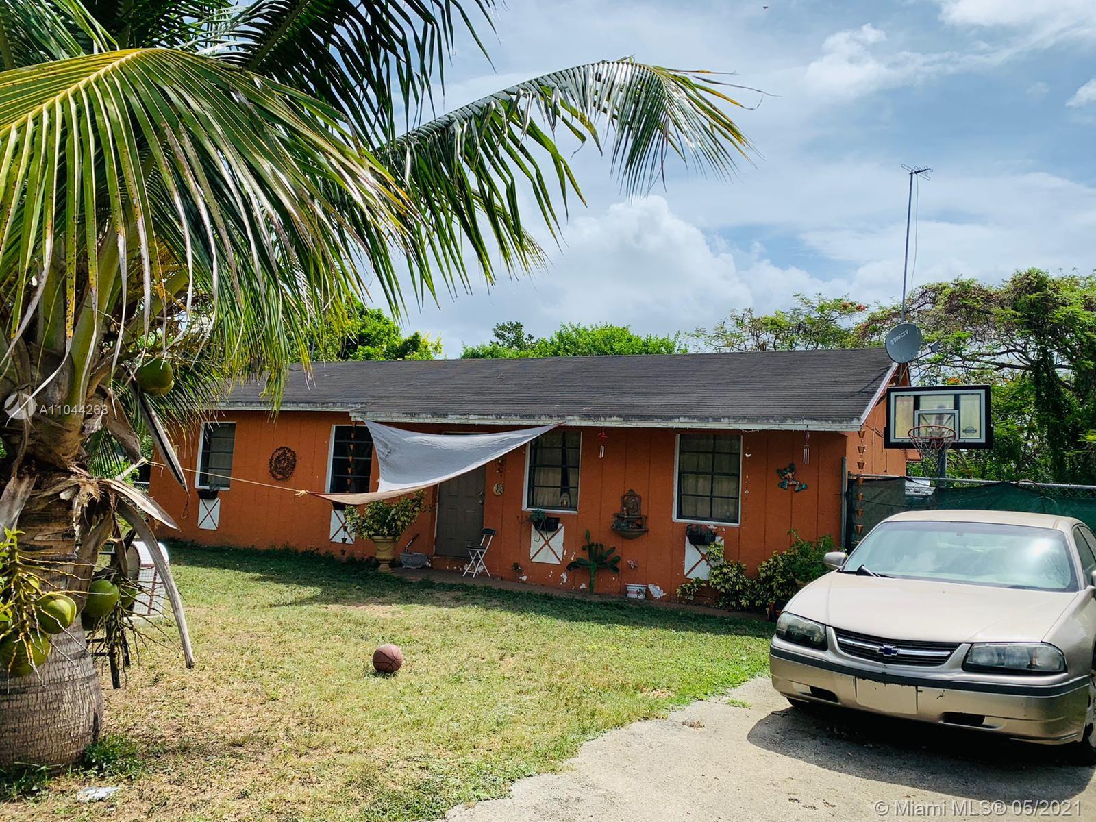 175 Southwest 16th Terrace Homestead, FL 33030 - Photo 3 of 25 Gallery Image 3