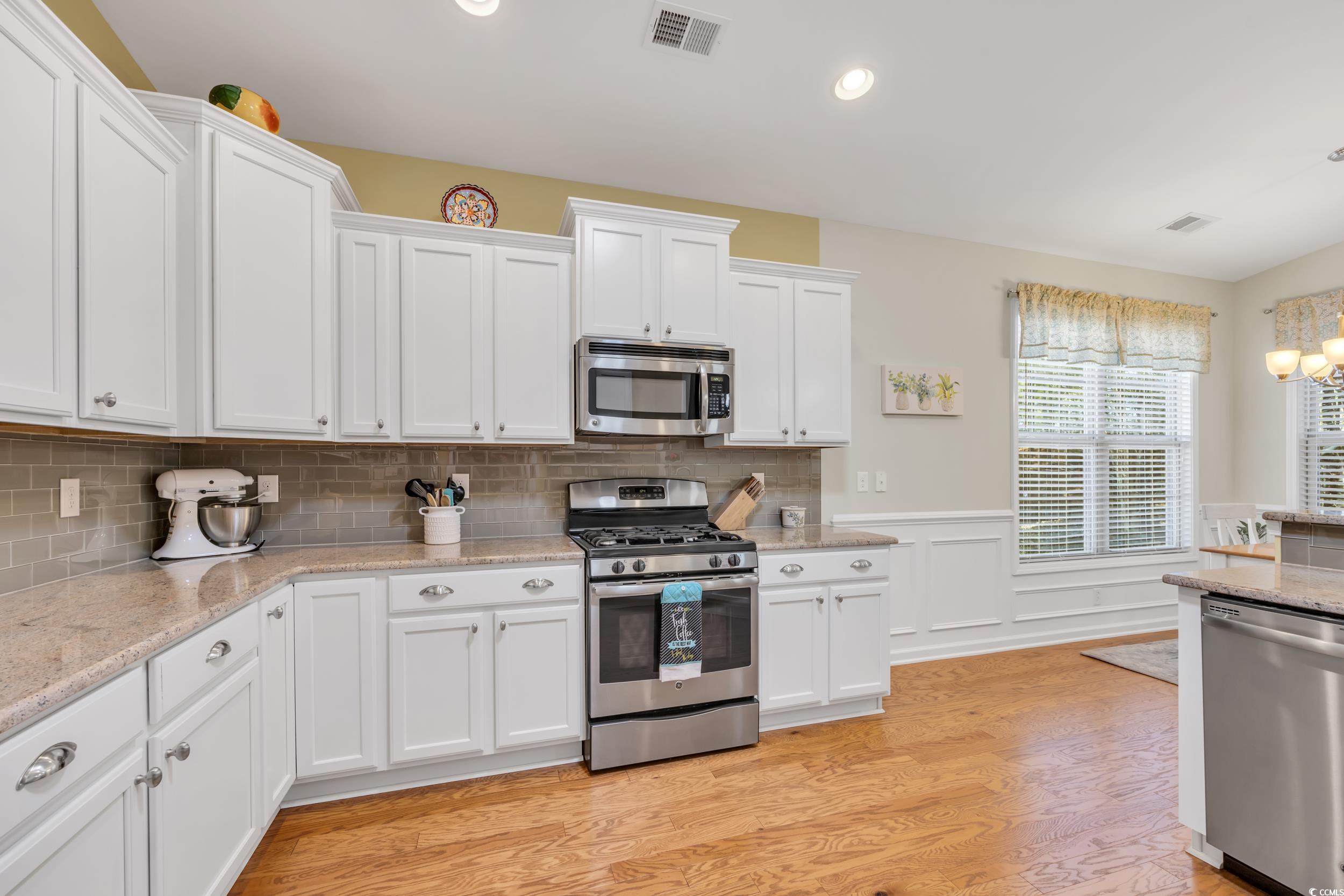 110 Summerlight Drive Murrells Inlet, SC 29576 - Photo 21 of 40 Kitchen featuring stainless steel appliances, ligh