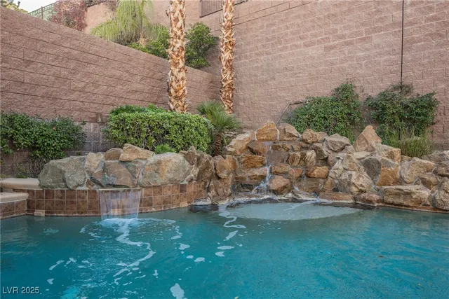 $5,800 | 2768 Liberation Drive, Henderson, NV 89044