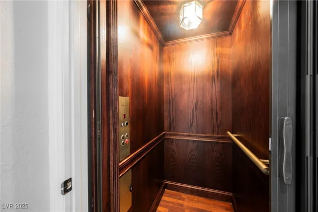 $5,800 | 2768 Liberation Drive, Henderson, NV 89044