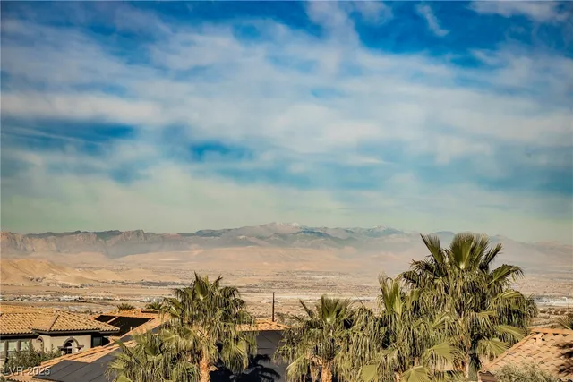 $5,800 | 2768 Liberation Drive, Henderson, NV 89044